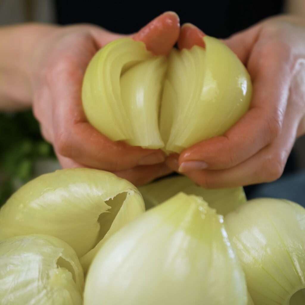 Separating onion into layers for stuffing