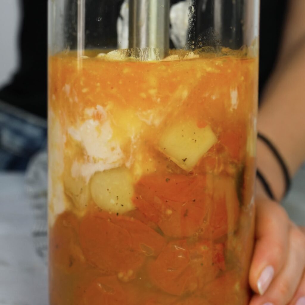 Blending Roasted Tomatoes and Cottage Cheese for Pasta Sauce