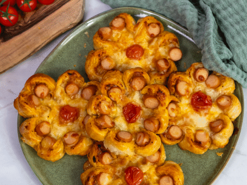 saussage-mozzarella-puffs-