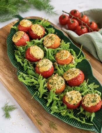 Baked cottage cheese stuffed tomatoes